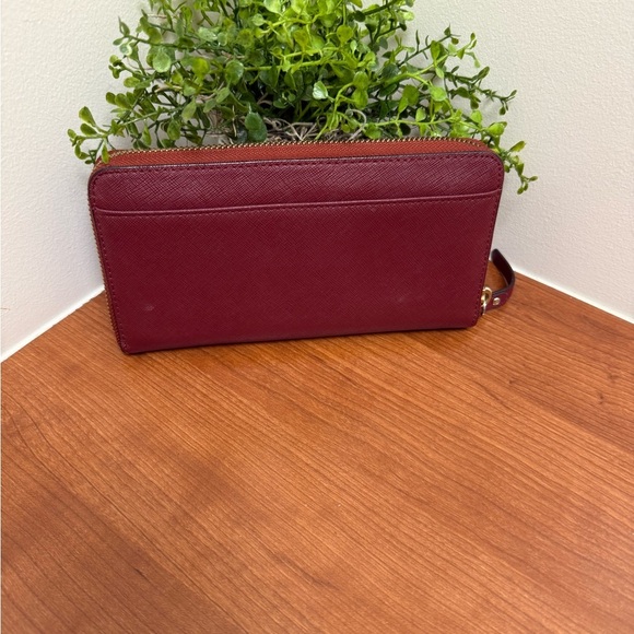 Kate Spape Burgundy Wallet Neda Newberry Lane Saffiano Leather - Picture 2 of 15